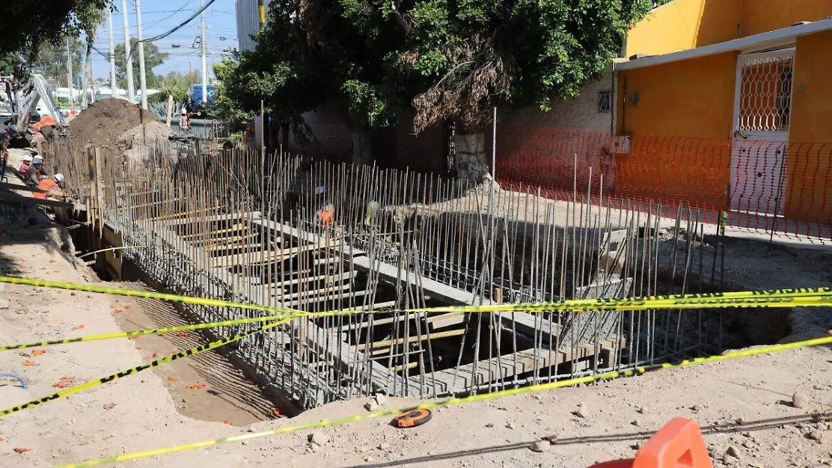 OBRAS EN